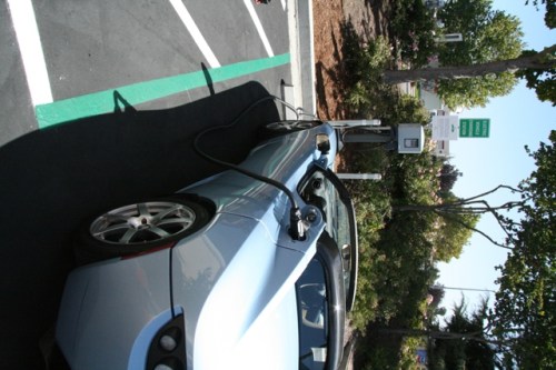 SalinasRabobankTeslaChargingSM